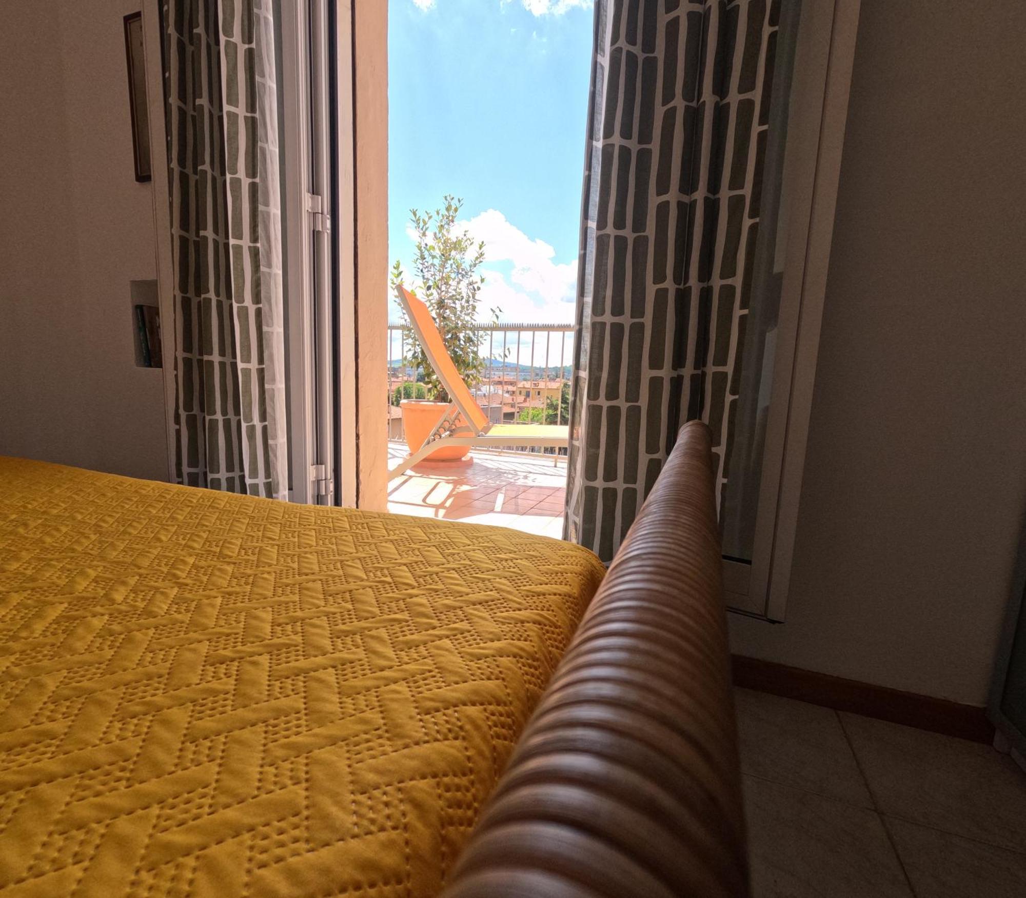 Bellavista Panoramic Terrace Appartamento Con Terrazza Zona Sant Orsola Болонья Экстерьер фото